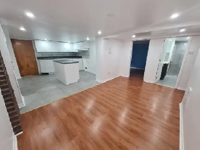 5 ½ à louer, Villeray, Sous-sol, 1700$ Image# 1