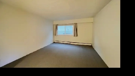 1 bed available now at Elliot Manor! Image# 1