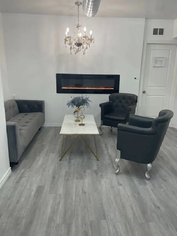 Commercial Space for rent: Great for lashes/spa/wellness service