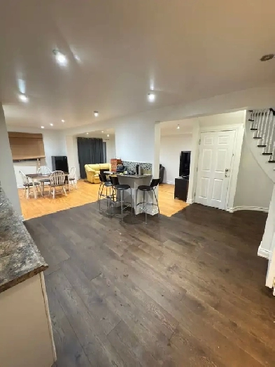 Private Bedrooms for rent - Square One