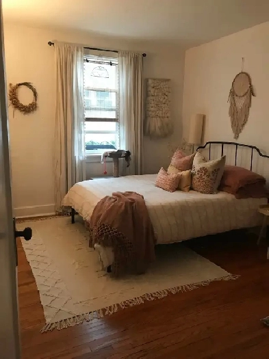 beautiful one bedroom  den Image# 1