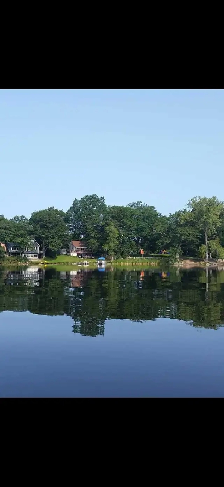 BEAUTIFUL WATERFRONT HOME NEAR KINGSTON ONTARIO