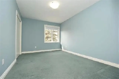 bedroom for rent on Kirkbridge Dr, close to U of M Image# 1