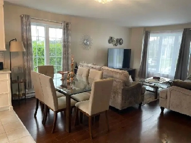 3 chambres | 2 salles de bain – dès le 1er MARS ou AVRIL Image# 1