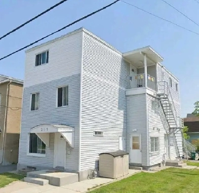 Beautiful 1 bedroom apartment near Beachwood Image# 1