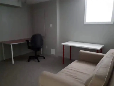 ROOMS FOR RENT- NORTH OSHAWA, WALKING DISTANCE TO DURHAM COLLEGE Image# 1