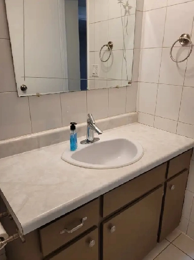 3 bedroom 4plex Unit for Rent, Chatham, ON