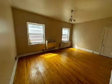 1-Bedroom unit Available April 1st! Located in Centretown Image# 1