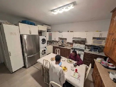 Demi Chambre. Image# 1