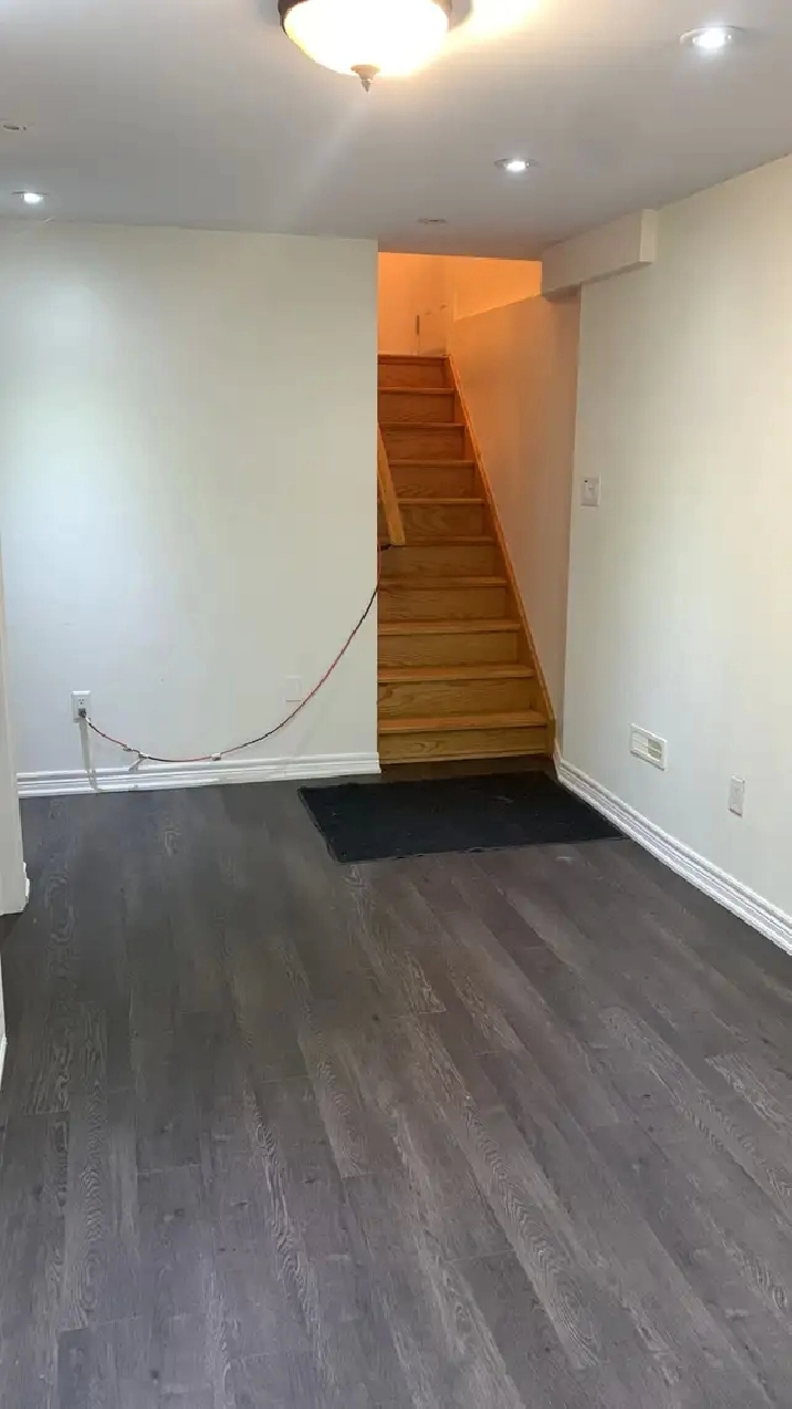 2 Bedroom Basement Available for Rent – Girls Only