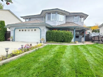 Quiet 4br/2bath, LARGE pet ok, Fully Fenced Yard