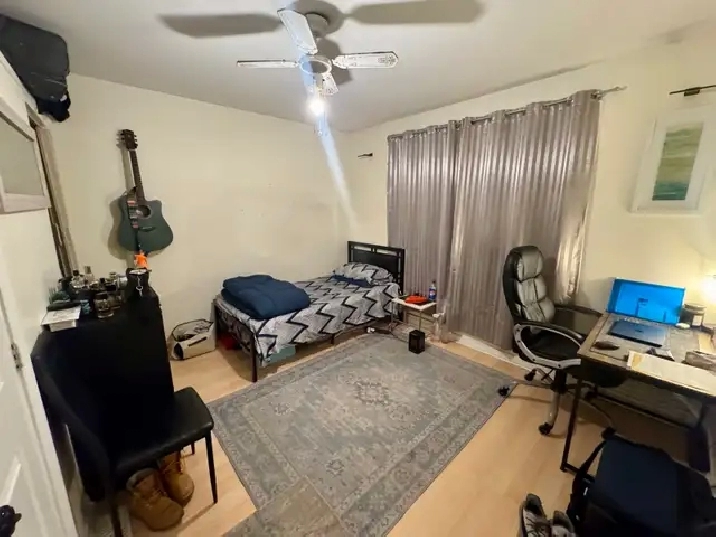 Private Room for Rent – Derry & Airport (Mississauga)