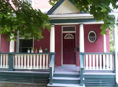 $2950/3br-1200ft² - Sandy Hill - Great unit in a well maintained Image# 1