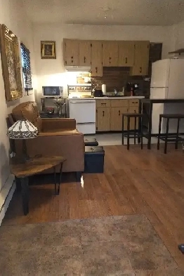 1 bedroom coach house in High Park Junction 1795 inclusive Image# 1