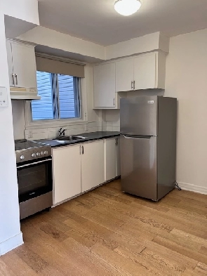 Grand 2 1/2 tout inclus Villeray metro Jean-Talon Image# 1