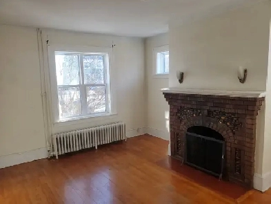 4 Bed. 878 A Manawagonish Rd. Heated