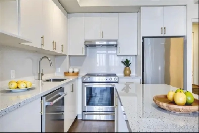 Vaughan condo for RENT - 1b 2bath Internet, Parking & Locker Inc Image# 1