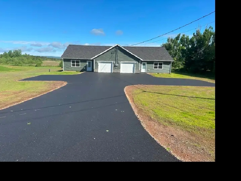 Modern 3 Bedroom 2 bath semi detached home near Greenwood NS