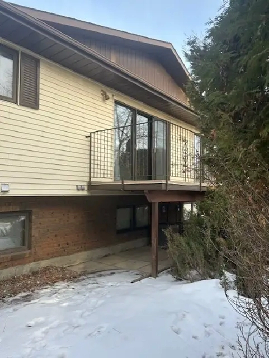 322 10TH ST SW, UNIT 1