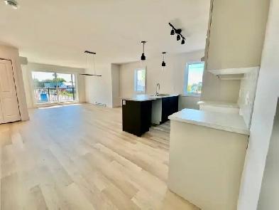 4 et demi neuf  Mois de juin 2026 gratuit