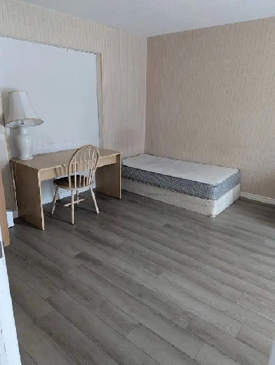 Move in today! Long or short term. Fisher/Meadowlands. ASAP Image# 1