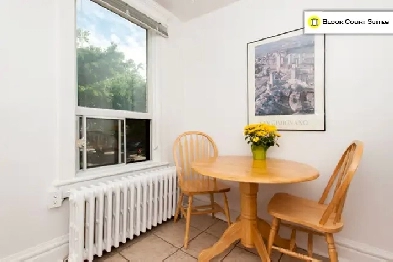 Bloor & Ossington - Two Bed - Downtown Toronto Suite Image# 1