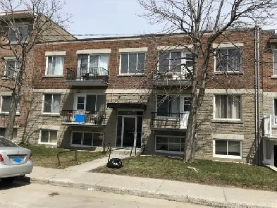 Grand 4 ½ rénové, (2 chambres fermées) Image# 1