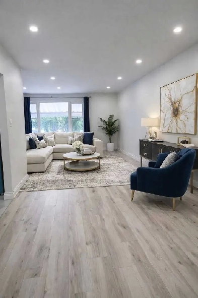 3 beds with 6 parkings and steps to B downtown Image# 5