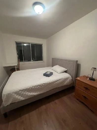 Chambre à louer - Montréal/Quartier Saint-Michel Image# 1