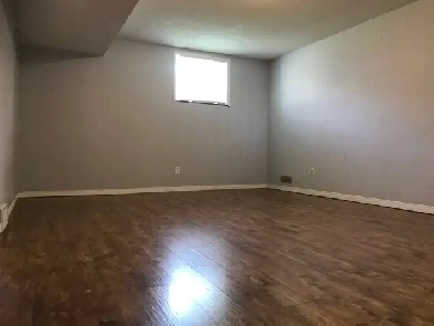 1 room Fanshawe student house on Thurman May 1, 2026 ALL INCLSV Image# 1