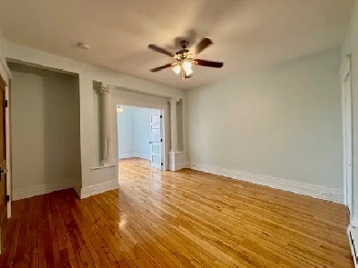 À louer, 4 ½, 2 chambres,  Tout rénové, Verdun, 1875$ Image# 1