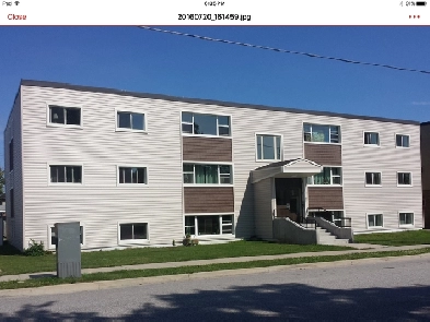 Top Floor Newly Renovated Large 2 Bedroom Available May1 $1750.