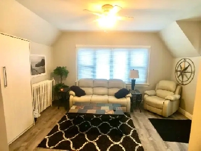 $1500 All-Inclusive Cozy Furnished Bachelor – Avail. Apr 1st.