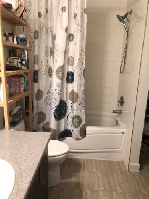 Louer un appartement du 6e etage/4.5 Image# 1