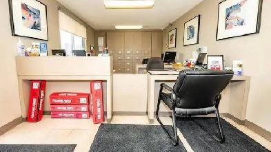 Safe Self Storage  Mississauga 2480 Argentia Road  Call today