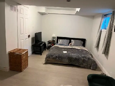 Private Room with Private Bathroom in Guelph, ON