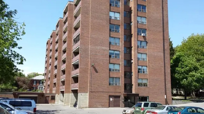 1 BEDROOM APARTMENT - ALL UTILITIES INCLUDED $1865.00