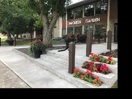 For Rent: 2-Bedroom Suite – Adults 40 Image# 2