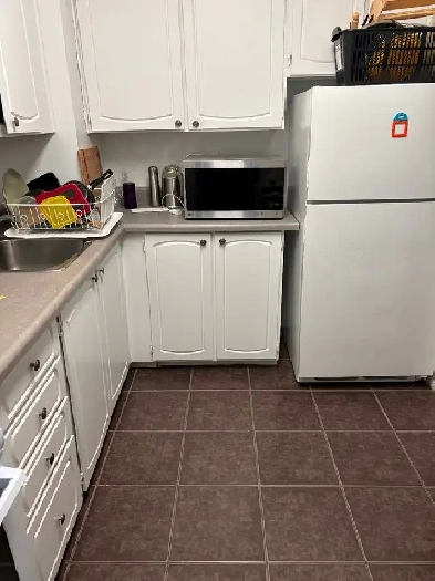 Furnished private room for female Image# 1