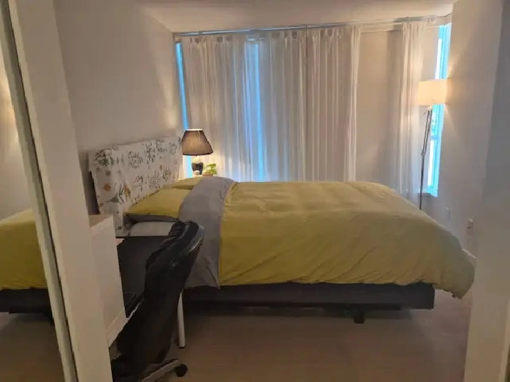 2bed room &1bath rent (Surrey Central Skytrain Station) 5min