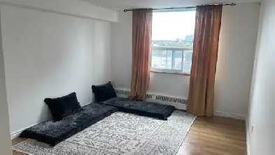 Spacious room for rent near Centennial College Scarborough Image# 1