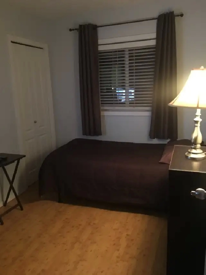 Fully furnished room for rent $600 month.  No D.D required!