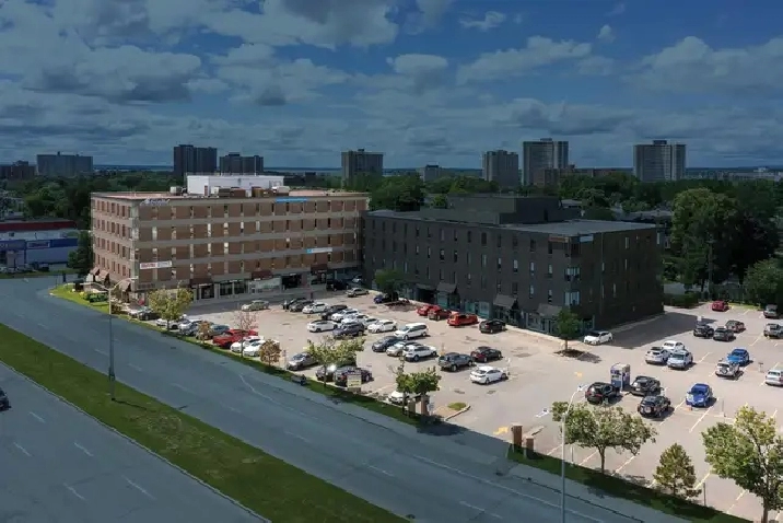 Office Space for Lease – 2255 Carling Ave | from 884–8,520 SF