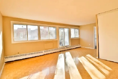 1 Bedroom Centretown!  All Inclusive, Golden Triangle Image# 5