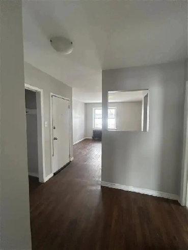 ☀️ Bright & Spacious 2-Bedroom Apartment — $1,600 All-Inclusive Image# 2