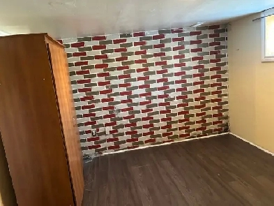 ROOM FOR RENT NEAR MOHAWK COLLEGE Image# 1