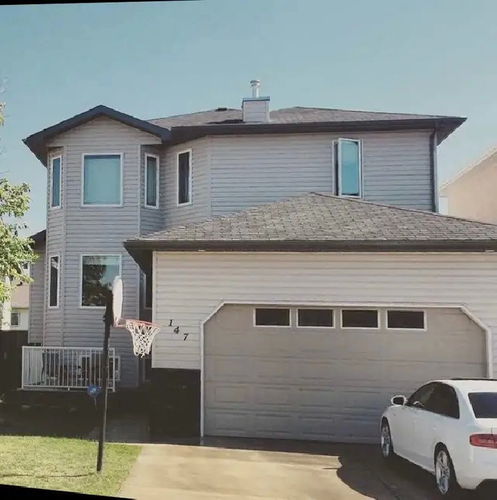 Room For Rent West Lethbridge