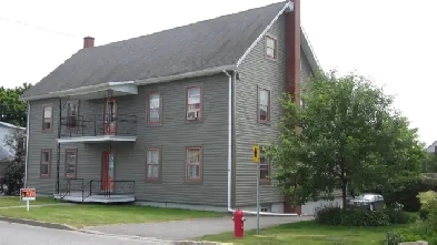 4 1/2 logement Kingsey Falls