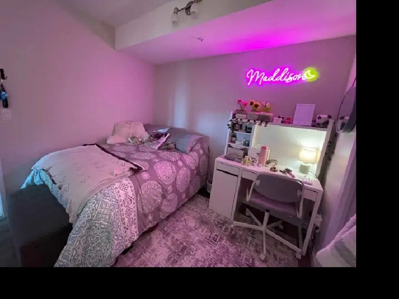 1 room for rent in 4 bdrm Condo