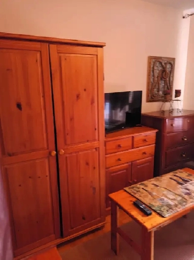 Private room West Mall and Bloor-TORONTO(HWY 427) Image# 1